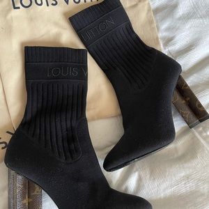 Louis Vuitton Black Ankle Boots with Textured Brown Heel